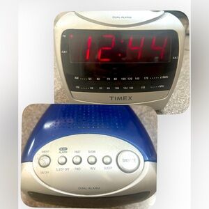Vintage Timex Dual Alarm Clock Radio Blue & Silver Dimmer Mode Retro T231L Works